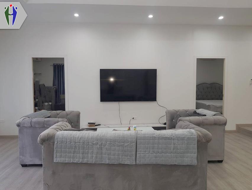 บ้านเดี่ยวพลูวิลล่าให้เช่าใกล้อ่างเก็บน้ำชากนอก 65,000 บาท  ขนาด 100 ตารางวา 4 ห้องนอน4 ห้องน้ำ  ภายในบ้านมาพร้อมกับ 	บิ๊วอินครัวพร้อมเครื่องดูดควัน 9