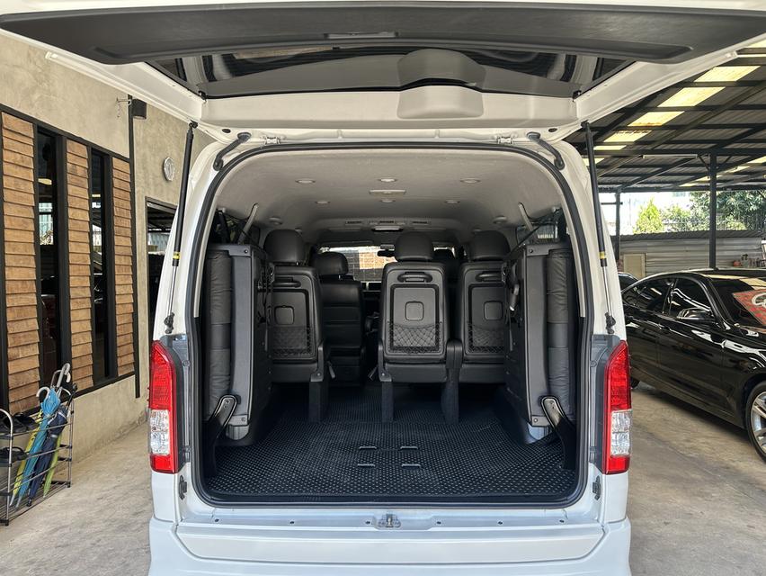 TOYOTA VENTURY 3.0V ปี2016 ไมล์ 8x,xxx km รถมือเดียว รูปที่ 13