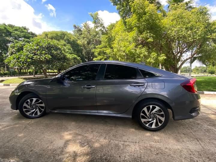 Honda Civic 2020 ปล่อยขายด่วน 2