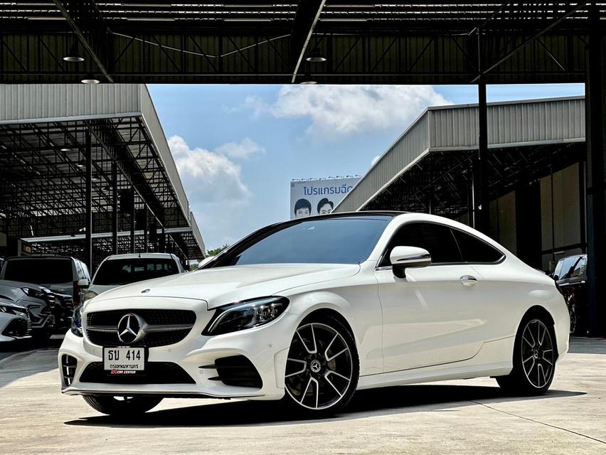 Mercedes Benz C200 Coupe Facelift AMG Dynamic ปี 2019 รถบ้านแท้ 