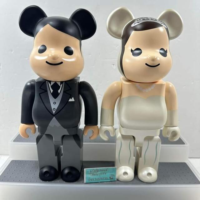 Bearbrick Greeting Marriage 