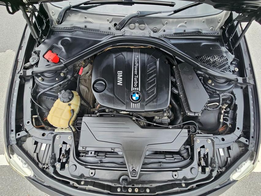 BMW 320D 11