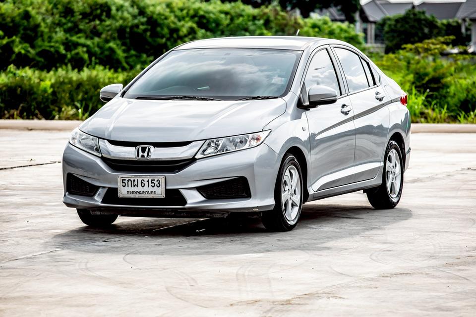 Honda City 1.5S ปี 2017 สีเทา มือเดียวป้ายแดง 