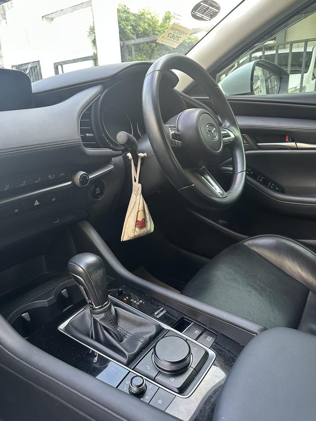 Mazda3 2.0 C ปี 2019 รูปที่ 9