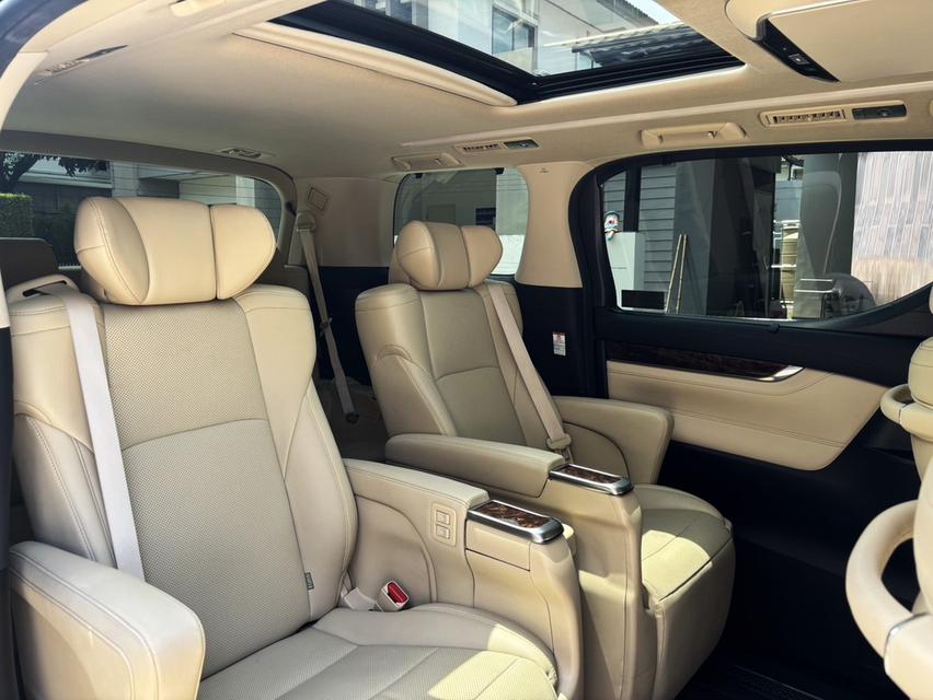 ปี 2021 TOYOTA ALPHARD SRC PACKAGE HYBRID ขับ 4 รูปย่อยที่ 4
