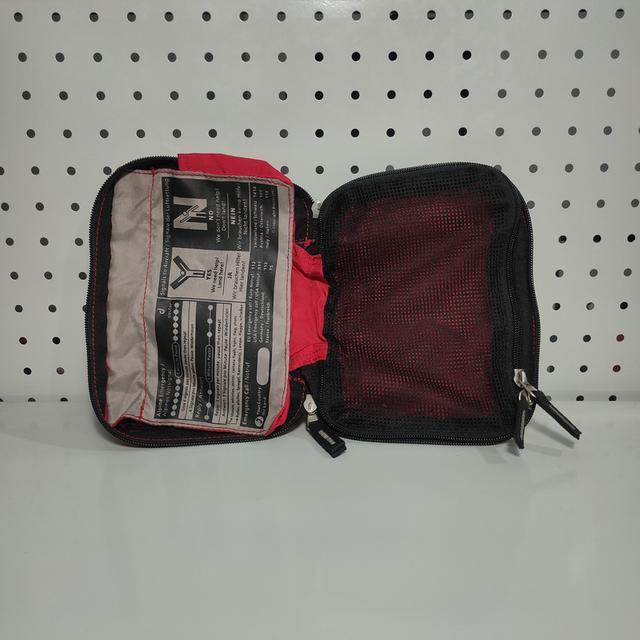 กระเป๋าใส่ชุดปฐมพยาบาล Deuter First Aid Kit — สีแดง รูปที่ 2