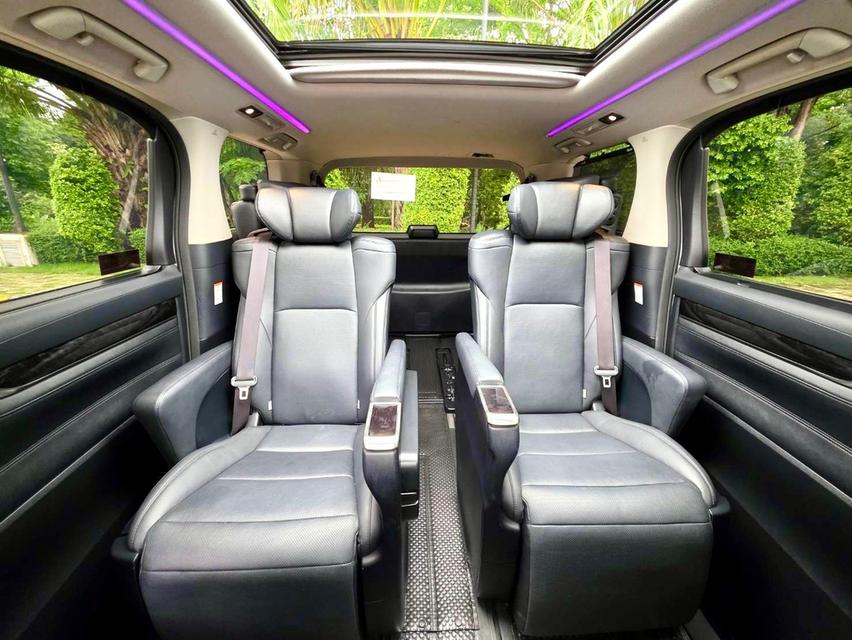 Toyota ALPHARD SRC E-Four สีขาว ปี 2022 ไมล์ 50,000 กม.  15