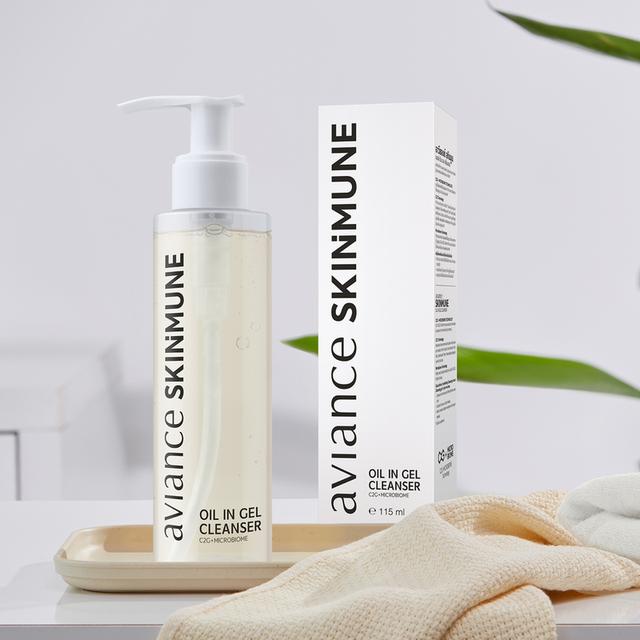 อาวียองซ์ สกินมูน ออยล์ อิน เจล เคล็นเซอร์