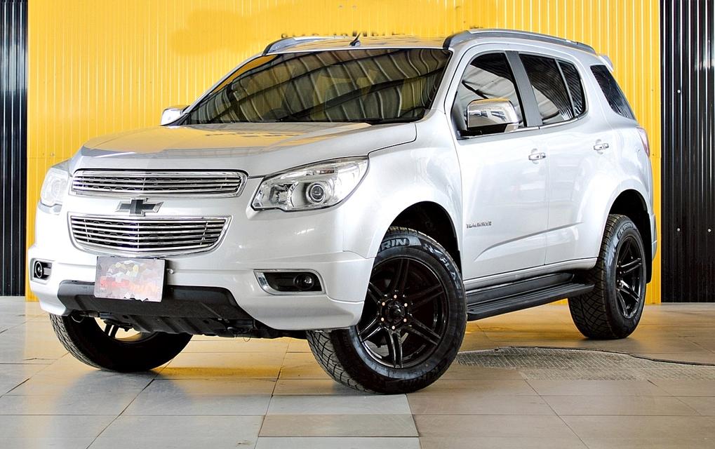Chevrolet trailblazer 2.8 ltz 4wd 4x4 ตัวท็อป 7 ที่นั่ง แรงจัด ลุยได้ทุกเส้นทาง