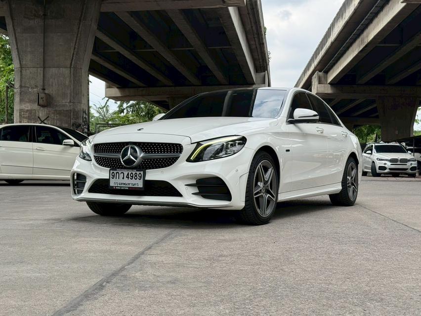 Mercedes-Benz C300e AMG ปี 2020 รูปที่ 2
