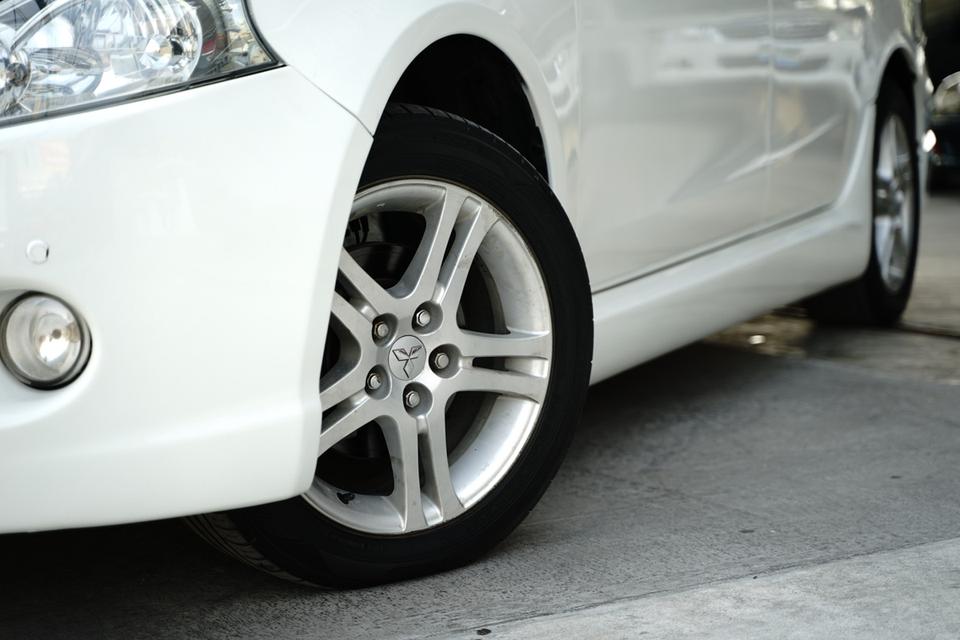 ðĐMITSUBISHI SPACE WAGON 2.4 GLS āļāļĩ 2011 8