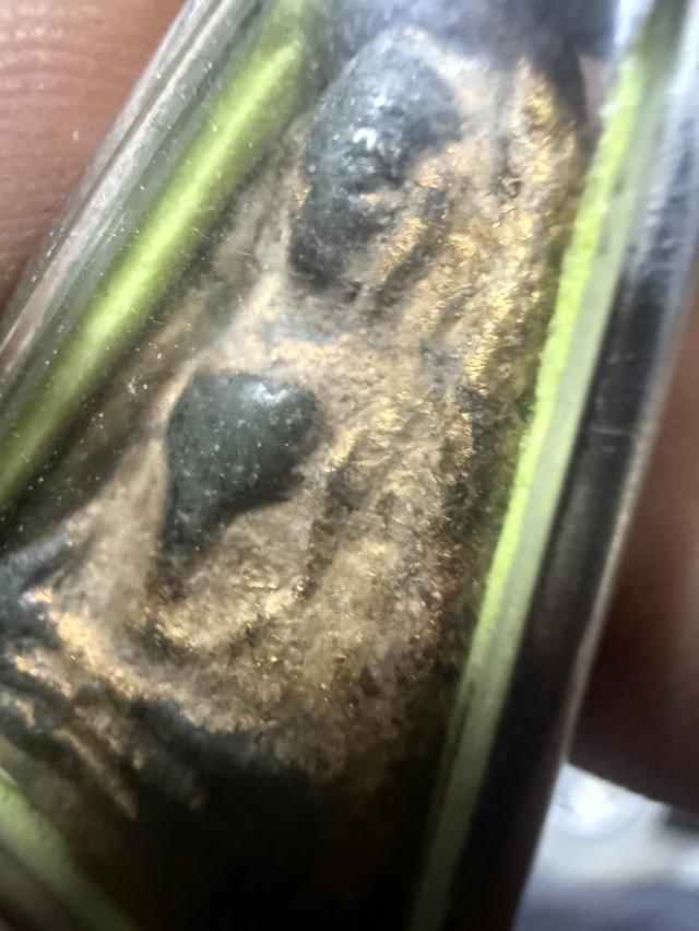 พระผงสุพรรณหน้าแก่-ให้เช่า 5