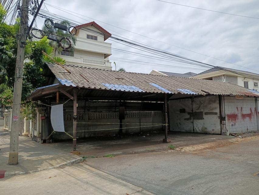 ที่ดิน ทำเลทองใจกลางเมือง ย่านชุมชนแหล่งธุรกิจ ริมถนนบางบอน 5 เพชรเกษม 81 1