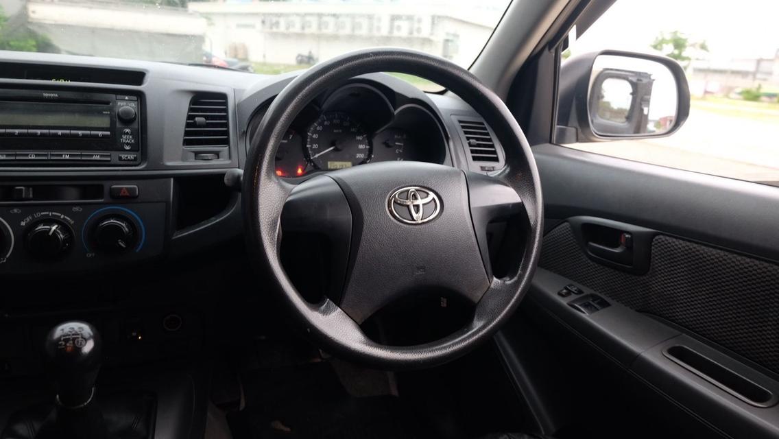 (แจ้งรหัสรถ KN4748) TOYOTA HILUX VIGO, 2.7 J ปี2012 โฉม SMART CAB รูปที่ 10