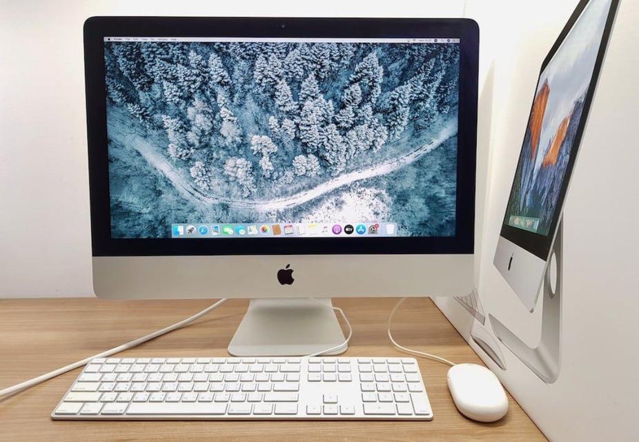 Apple iMac 21.5 inch  1