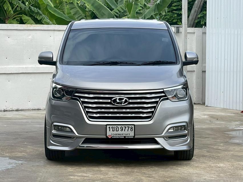 ขาย Hyundai Grand Starex 2.5Prrmium ปี19