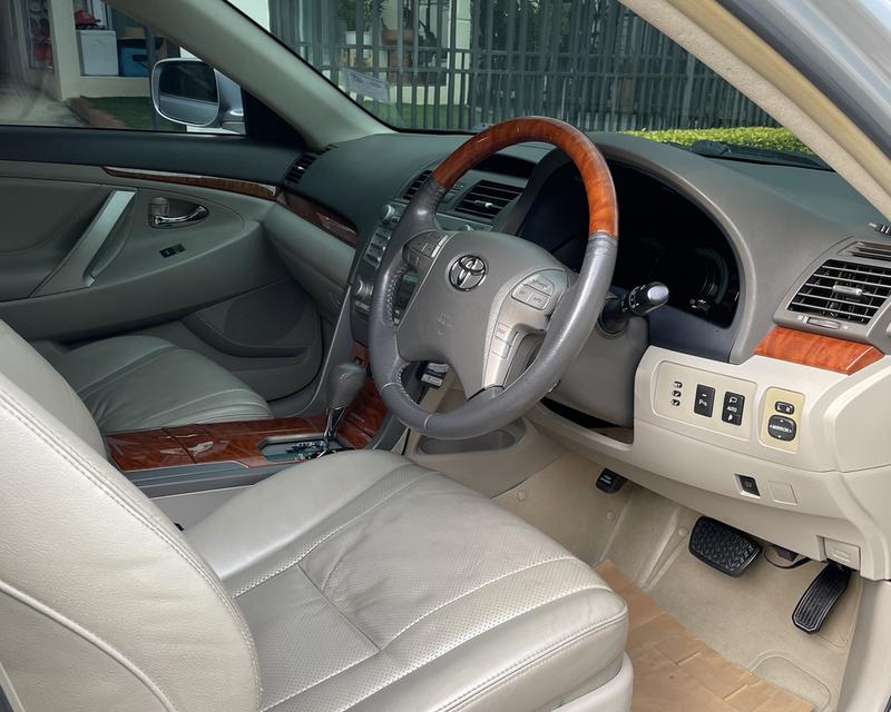 Toyota Camry 2.4V ปี2008 8