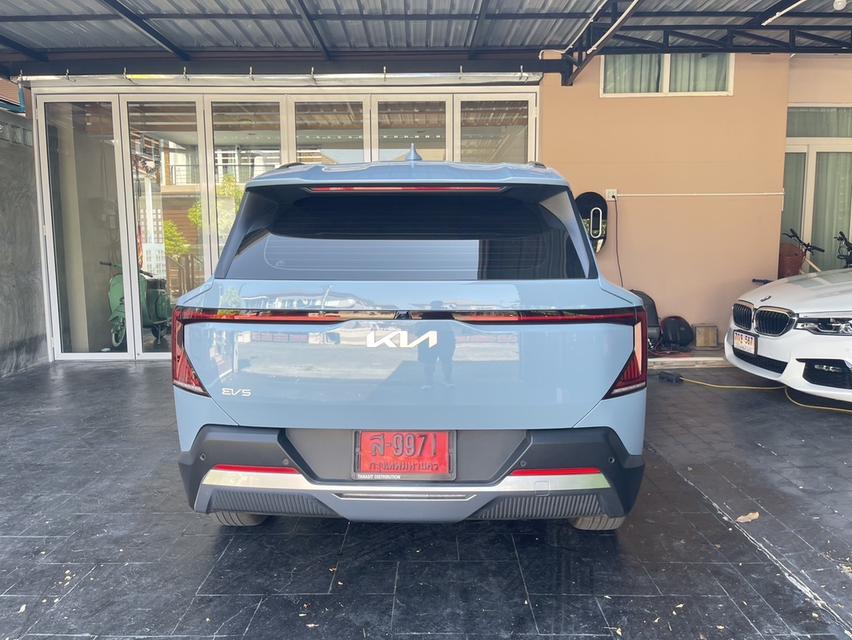 รหัสรถ KPV9971 🔥 ขายด่วน! 2025 Kia EV5 – สภาพเหมือนใหม่ 🔥 รูปที่ 4