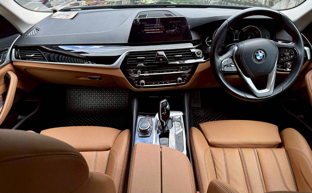 BMW 530e Elite G30 ปี 2019 11