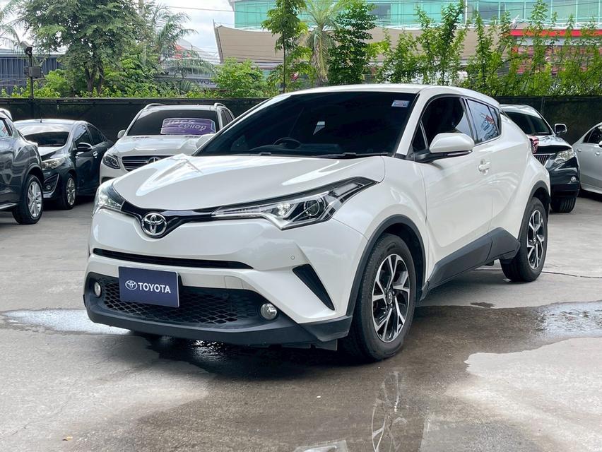 ขาย Toyota CHR 1.8Mid ปี19