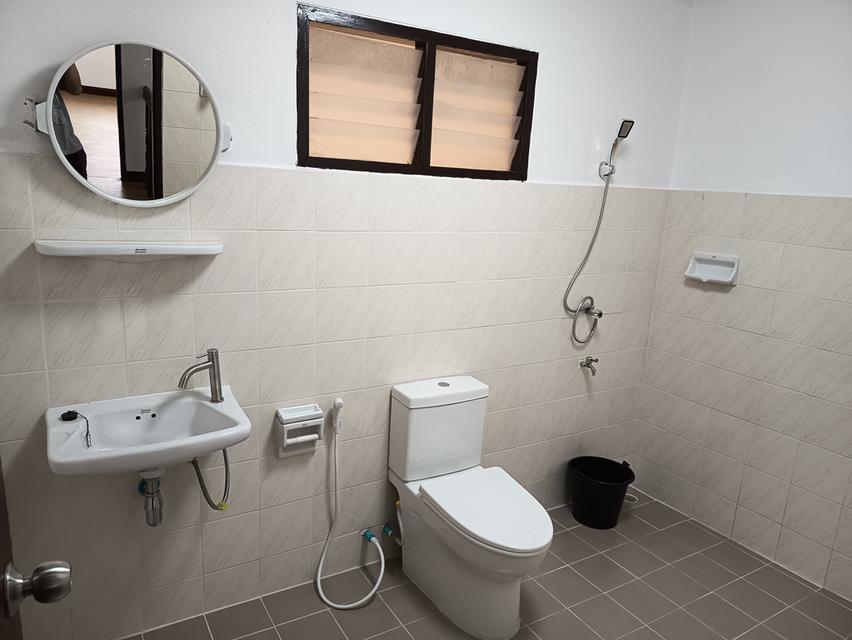 ขายทาวน์เฮ้าส์ วโรชา4 15