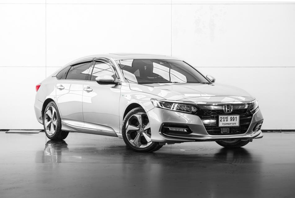 2020 HONDA ACCORD 2.0 HYBRID TECH สีบรอนซ์ เลขไมล์ 50200 กม.