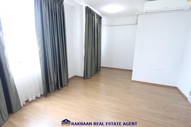 ให้เช่าทาวน์โฮมพลีโน่พระราม9-กรุงเทพกรีฑา 17.5วา 3นอน 2น้ำ แถมแอร์ 4เครื่อง 12