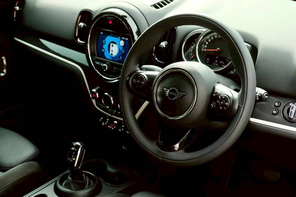 Mini Countryman Cooper S (F60) 2020 รถสวยมากเห็นแล้วต้องชอบแน่นอน 8