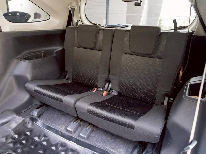 Toyoyta Veloz 1.5 Premium ปี 2022 ♨️ #ประกันเครื่องเกียร์3ปี / 30,000 km. ♨️ รูปที่ 17