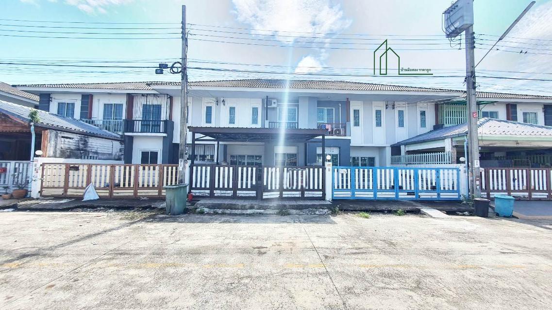 ทาวน์โฮม 2 ชั้น หมู่บ้านมัณฑิรา บางพลี-ตำหรุ พร้อมอยู่ 