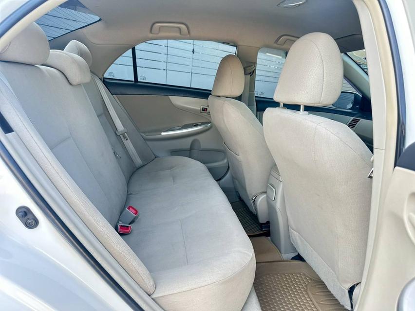 Toyota Altis 1.6E CNG ปี 2012  ไมล์น้อย  13