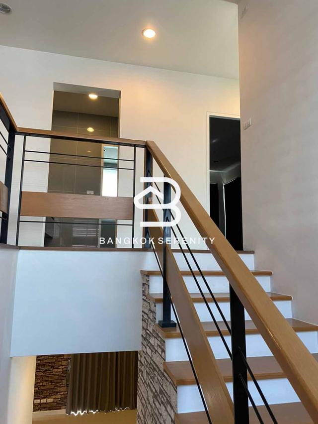 ขายบ้านพร้อมเฟอร์นิเจอร์ นาราโบทานิค ศรีนครนทร์ 11