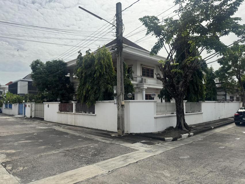 ขายบ้านเดี่ยว 2 ชั้น  หมู่บ้านอมรชัย3 ซอย อมรชัย 14 แขวงศาลาธรรมสพน์ 20