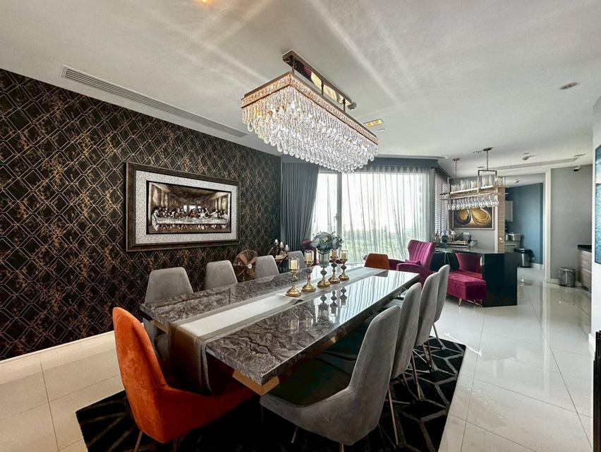 Reflection  Jomtien beach Pattaya For​ rent 3 bedroom  sea view 5 bathroom  1 stories room  1 kitchen  Size 217 sqm.  Building A, Floor 5 4