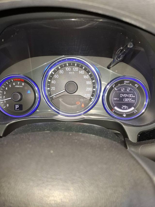 HONDA CITY 1.5 I VETEC   ปี  2014  ใช้เพียง 52000 กม. ยางใหม่