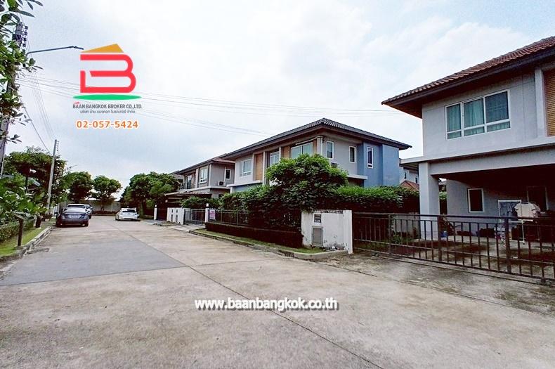 บ้านเดี่ยว โครงการ ไลฟ์ บางกอก บูเลอวาร์ด รังสิต-คลอง 3 เนื้อที่ 55.7 ตรว. ตำบลประชาธิปัตย์ อำเภอธัญบุรี จังหวัดปทุมธานี 2