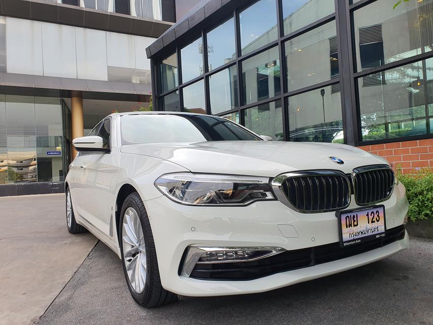 💎 สวยเบอร์นี้ รีบจองให้ทัน 💎 BMW 530e Luxury ปี 2018  1