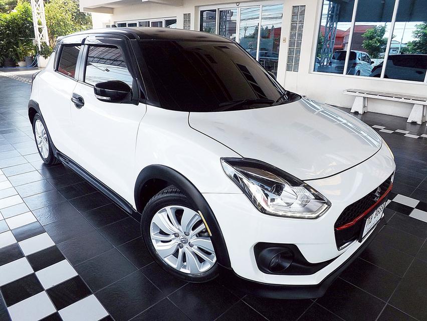 รหัสรถ KCY8669 SUZUKI SWIFT ECO 1.2 GLX NAVI AUTO ปี 2019 สีขาวมุก-ดำ