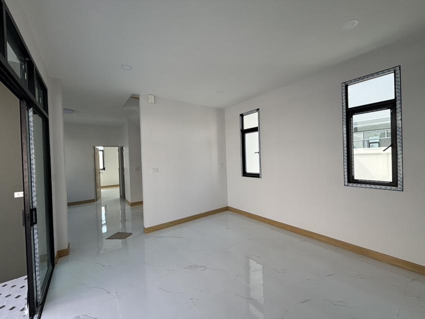 ขายบ้านเดี่ยว 2 ชั้น (สร้างใหม่) เนื้อที่ 75 ตร.ว. ทำเลซอยบรมราชชนนี 78 แยก 1 กทม. 4