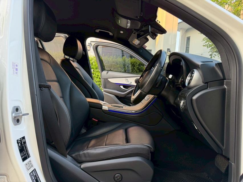 Benz Glc220d ปี22จด24 รูปที่ 16