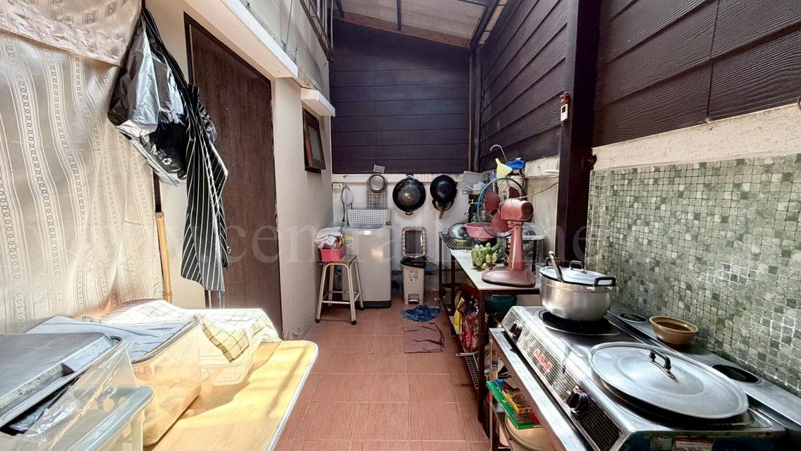 ทาวน์เฮ้าส์ เค.ซี. รามอินทรา 6 พระยาสุเรนทร์ 45 หน้าบ้านไม่ชนใคร 8