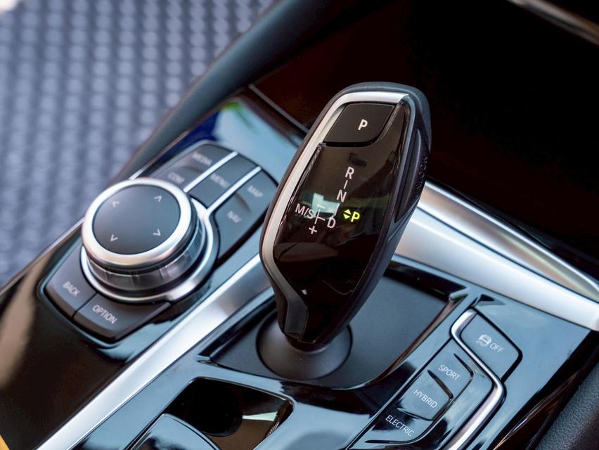 BMW 530e Elite ปี 2023 รูปที่ 14