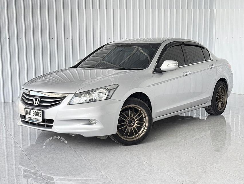 Honda Accord 2.4EL เบนซิน เกียร์ออโต้ ปี2011