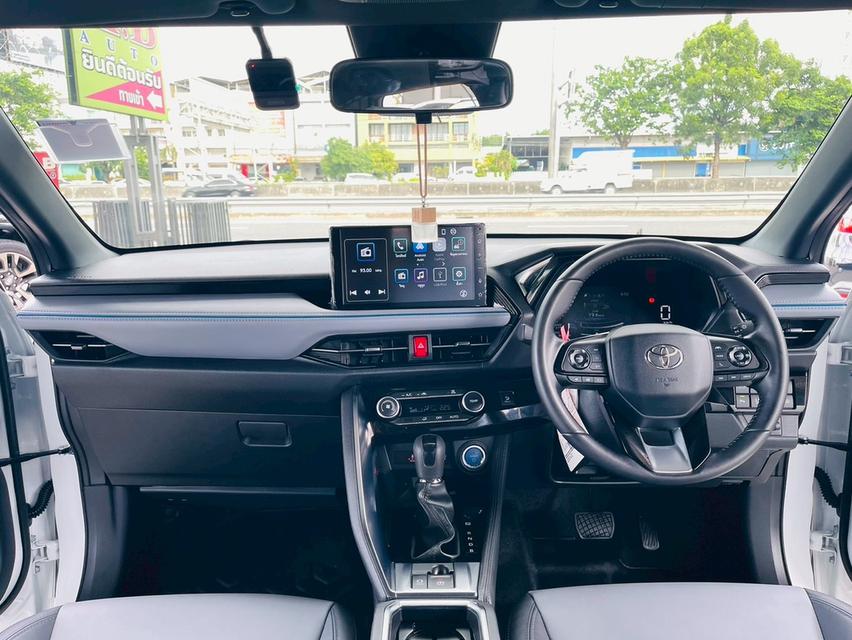 Toyota Yaris Cross HEV Premium Luxury ปี24 แท้ วิ่ง8พันโลแท้ รูปที่ 8