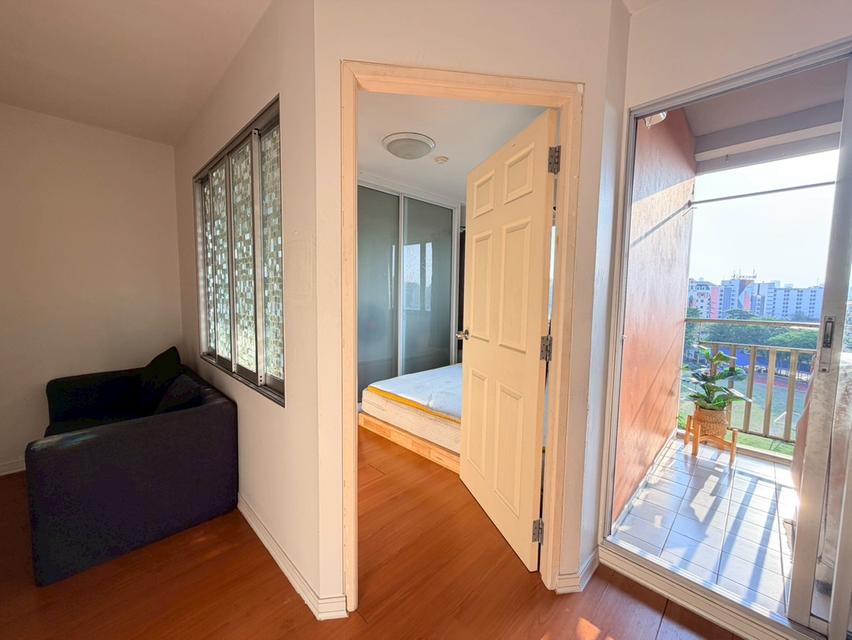 LUMPINI Condo Town บดินทรเดชา–รามคำแหง 11