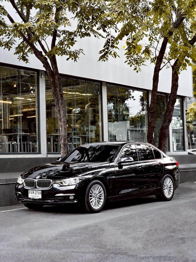 รหัสรถ PR2739 🚘BMW F10 320d Luxury 