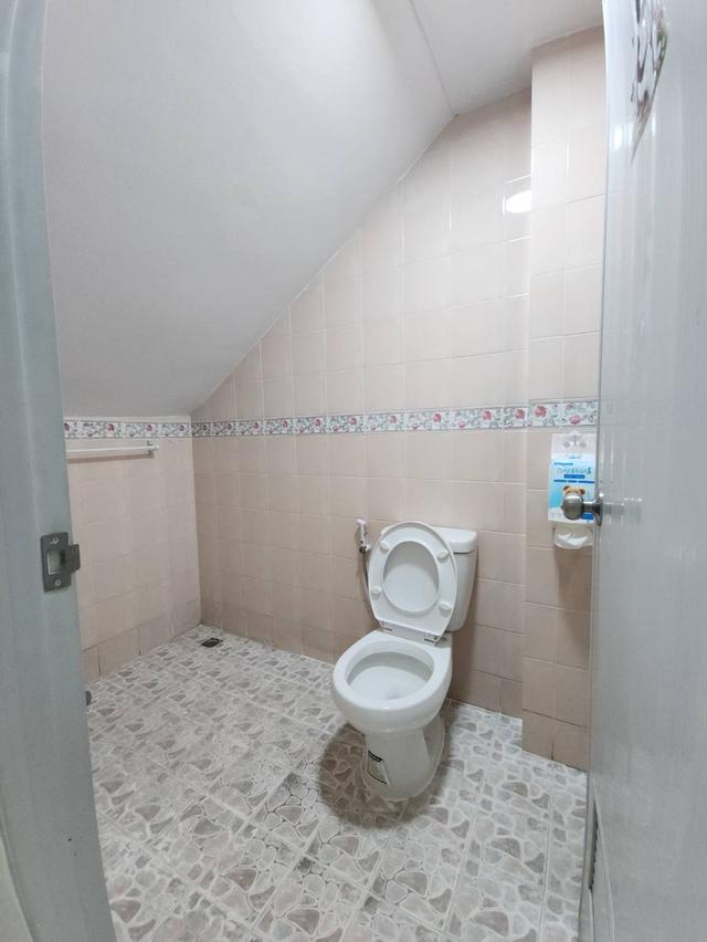 ตึกแถวย่านบางแสนชลบุรี 10