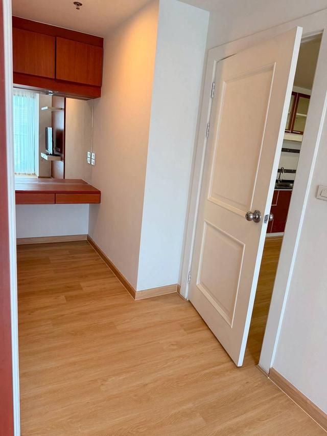 Noble Reflex Phaholyothin 8