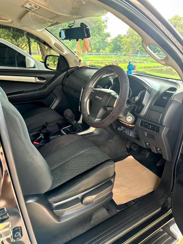  Isuzu MU-X · 4 ประตู ปี2017 5