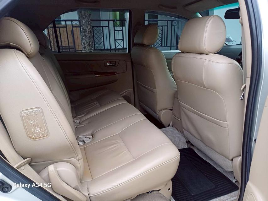 Toyota Fortuner 3.0 V 4WD A/T ปี2009 14